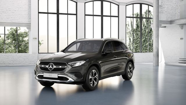 MERCEDES-BENZ GLC 200 4M Distro+AHK+Memo+Carplay+360+Lenkradhz